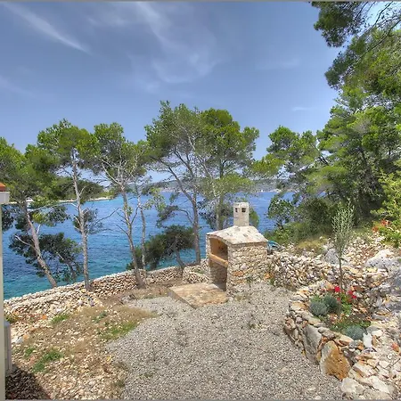 The Diamond Of Hvar *